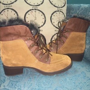 SPORTO Tan/Brown Suede Water-Resistance  Boots